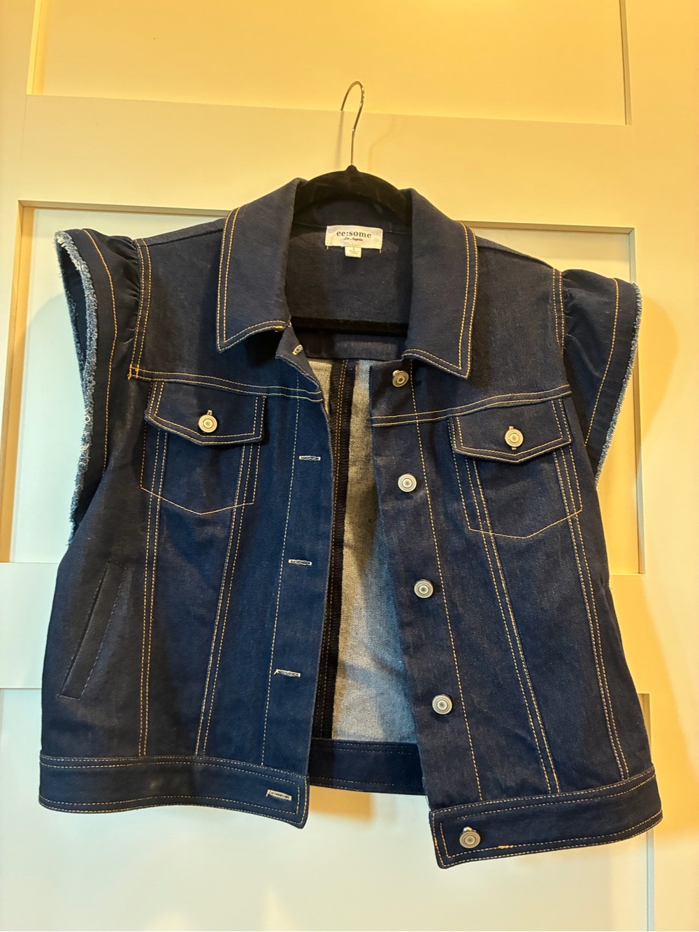 eesome Dark Blue Denim Sleeveless Jacket Vest